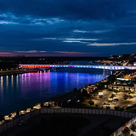 Appartamento Sinfonia Lux Belgrado Esterno foto