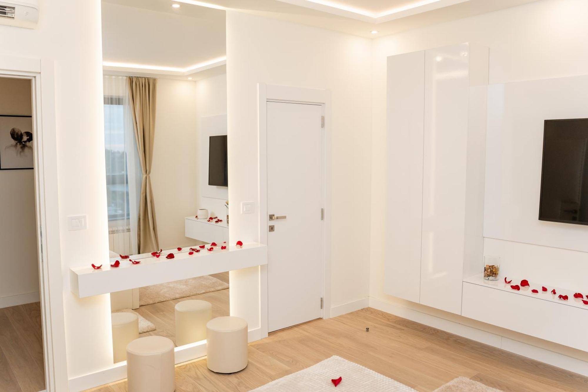 Sinfonia Lux Διαμέρισμα